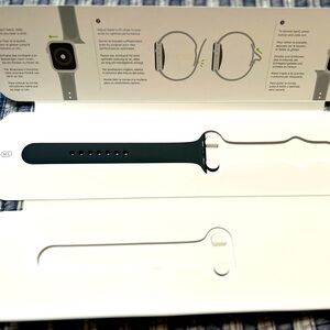 Apple Black 44mm M/L Watch Band Partial